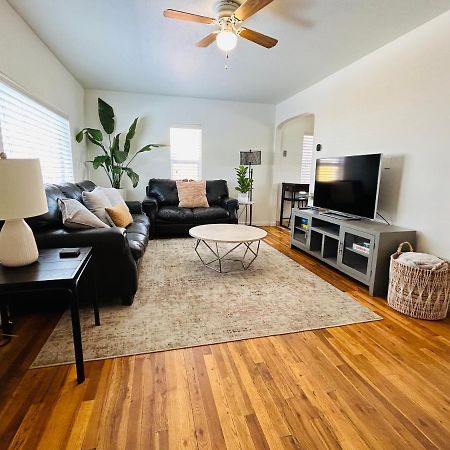 Home Sweet Idahome, Feels Like Home With All The Decor You Wish You Could Afford King Bed In Master, Fully Fenced Dog Friendly Yard, A Few Blocks From Bsu And Downtown Boise, Your Perfect Stay! 외부 사진